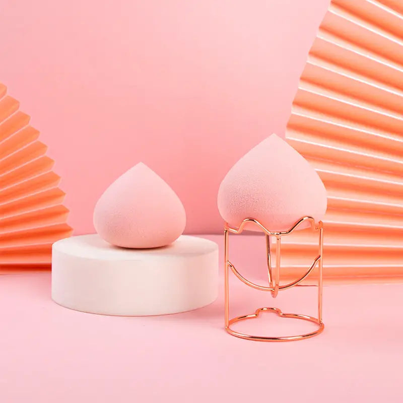Peach Shaped Makeup Sponge for Wet and Dry Use (1pc)