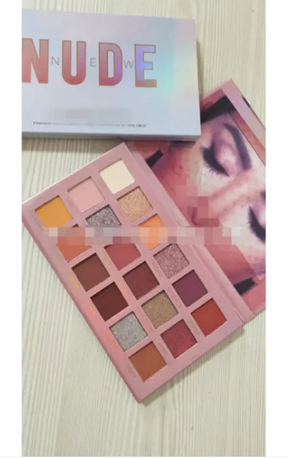 18-Color Earth Eyeshadow Palette